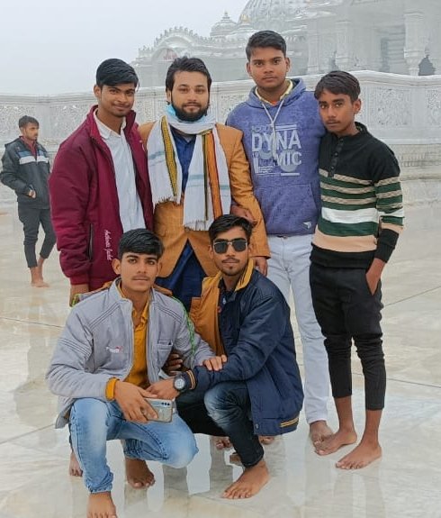 harsh4v's tweet photo. Happy moment 🥰
#harshkdf #harsh4v https://t.co/h52oMYNls3