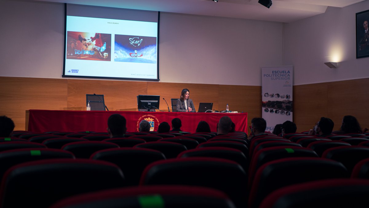 MultiTecUA's tweet photo. Ayer tuvo lugar la #UAGamesDevcon en la que se expusieron los trabajos de los estudiantes de 4º de Ingeniería Multimedia @EPSAlicante del itinerario de videojuegos 🕹️😌

¡Hubieron muchos trabajos super interesantes y muy prometedores! 🥳

El año que viene más y mejor 😊 https://t.co/fpCvz2rODj