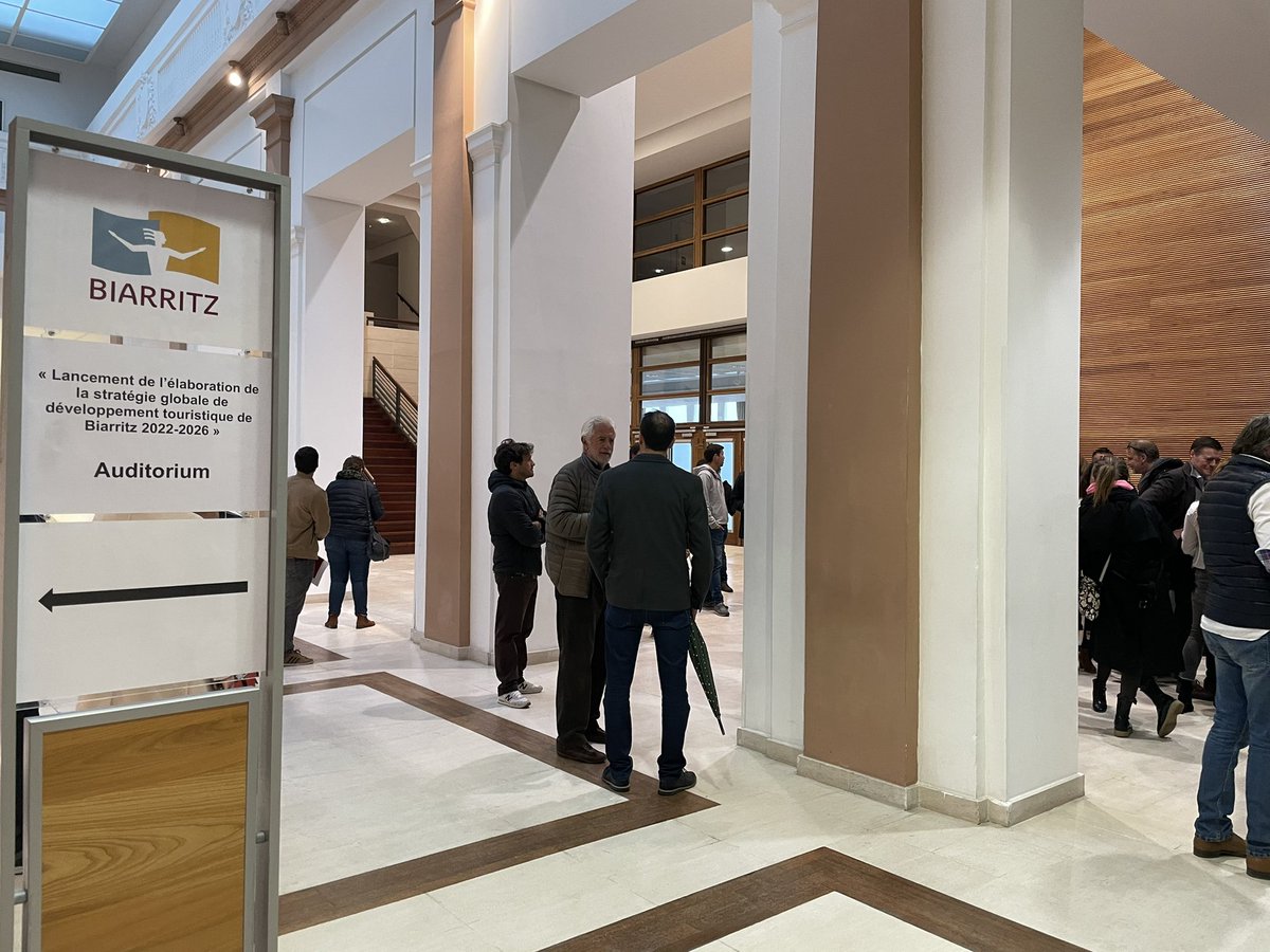 Destination Biarritz tweet media