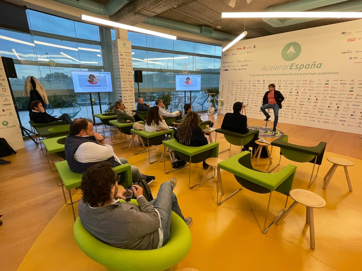 AcelerarStartup's tweet photo. “Lo importante de la estrategia internacional es entender el producto, el timming y el proceso de comercialización en cada lugar y que no exista un único modelo de expansión sino adaptarlo al producto” @epnunez1 Fundador de Innovision Group https://t.co/S6aaVI0gml