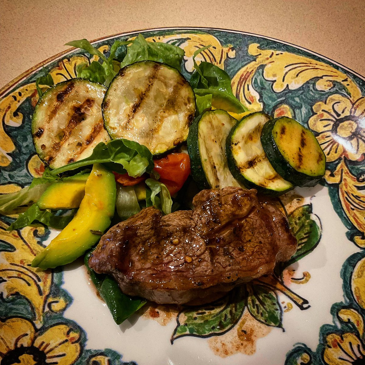 LisaMRomano's tweet photo. Spiced chargrilled Lamb and zucchini with mixed salad #food #foodie #foodblogger #foodoftheday #foodpics #masterchefau homecooking #taste #delicious #Australia #Smile #chefs #chefsofinstagram #worldofdining #chefstalk https://t.co/ggiQa7gZJc