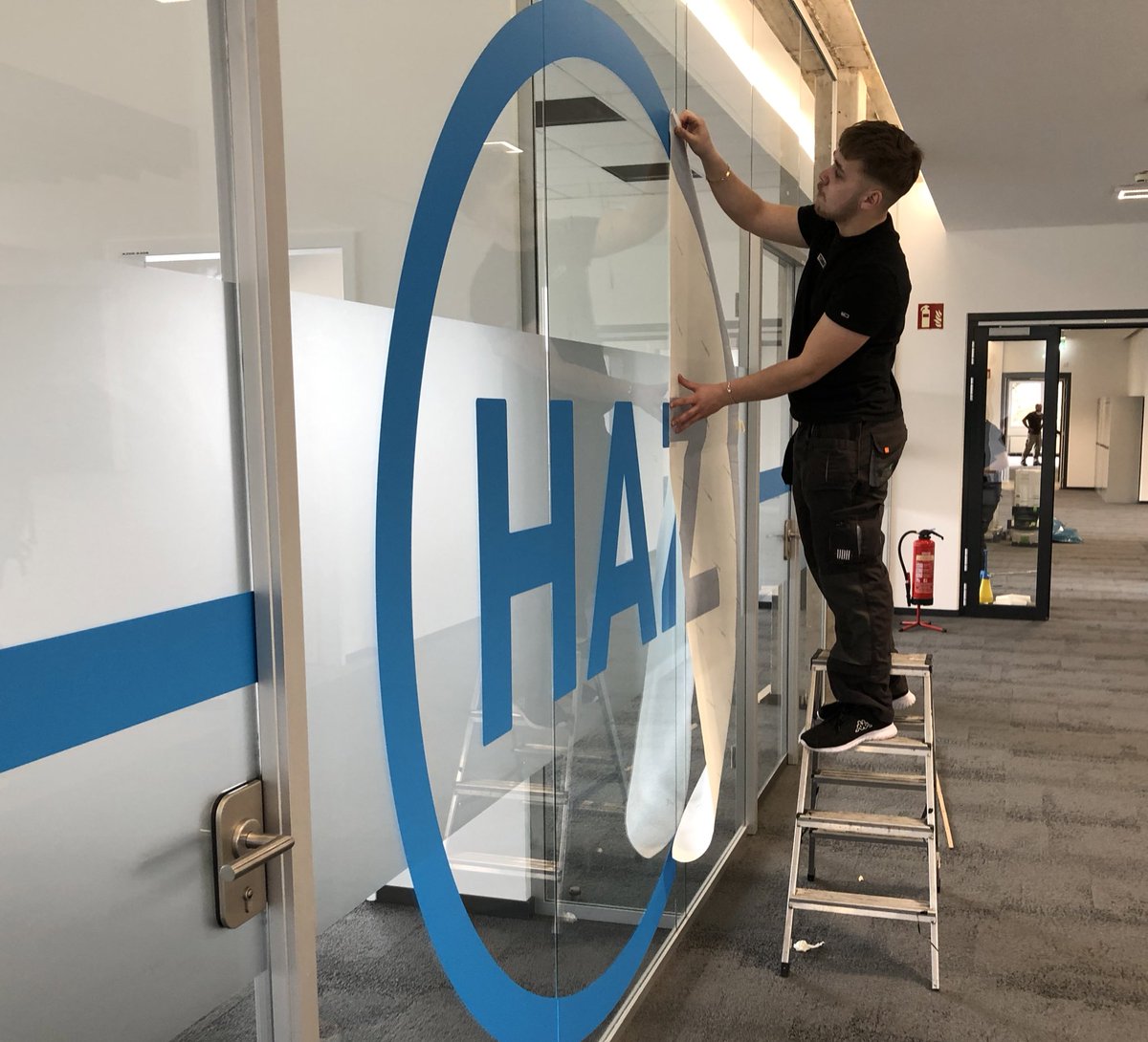 Wir sind ein bisschen stolz: Von heute an ist (fast) alles neu bei <a href="/HAZ/">HAZ</a>. Es ist der größte Neubau unserer digitalen Arbeit seit den Neunzigern. 

#Journalismus #Digitalisierung #Madsack #HAZ