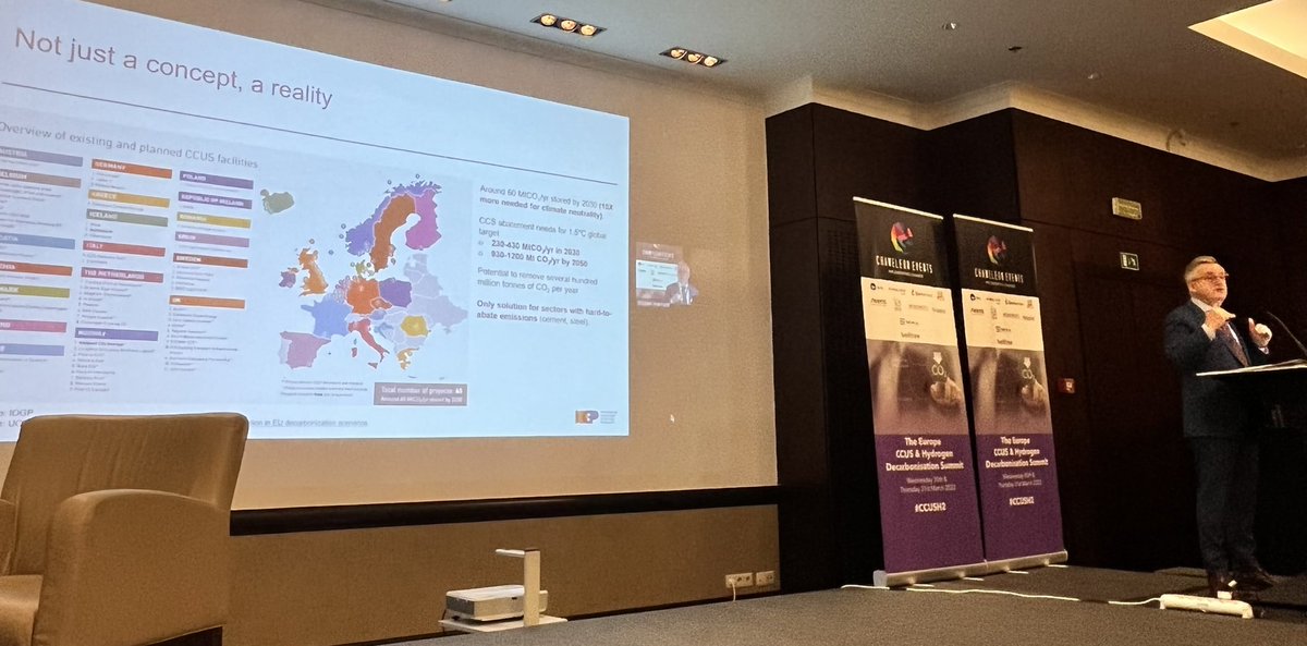 dematteis_ca's tweet photo. First live event after a while! #CCUSH2 @IOGP_EU reminding that CCS is real, but much more is needed https://t.co/x8RtHypLtl