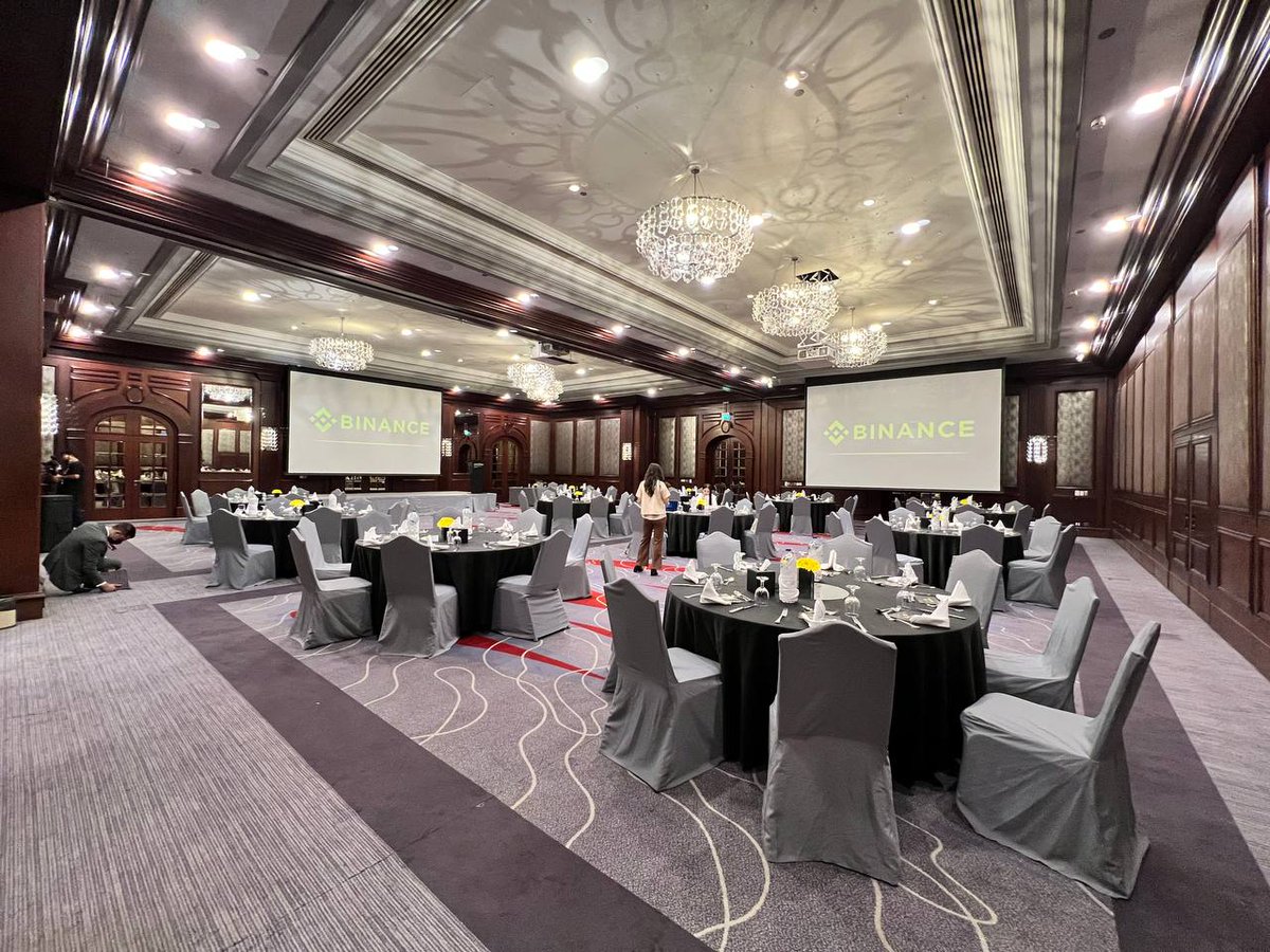 🔥 ELEMON AT WOMEN IN BLOCKCHAIN SUPER MEETUP 🔥

Right now at the private event of #Binance named Women in Blockchain Super Meetup on the occassion of #BinanceBlockchainWeek in Dubai, #Elemon is about to join &amp; have a presentation in the presence of Binance's senior officials.