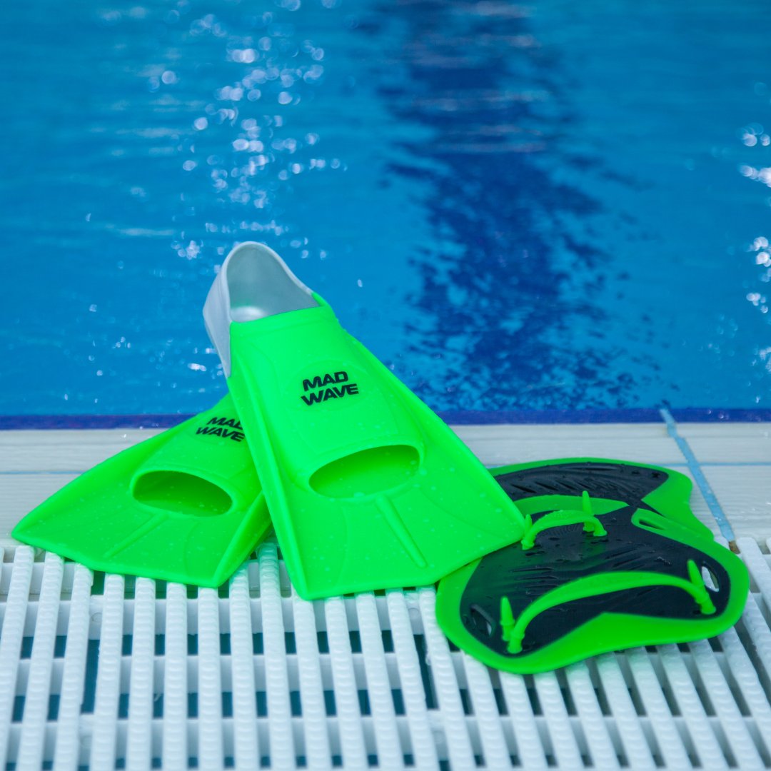 ProSwimwear's tweet photo. Discover the Mad Wave range of Training Fins, Kickboards, Pullbuoys, Hand Paddles, resistance and dry land training aids and more here at ProSwimwear.
Have a browse: https://t.co/7k2WhxlRbz
#proswimwear #ProSwimwear #madwave #madwave_equipment #trainingaids #fins #handpaddles https://t.co/ONXVZVqRoB