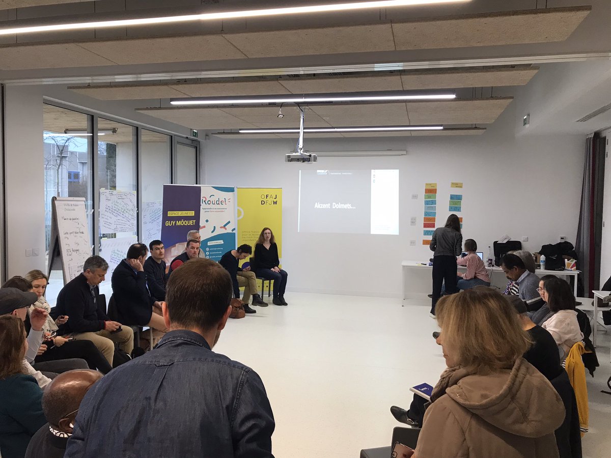 MdEuropeNimes's tweet photo. @SarahJNeis référante Sachsen Thüringen et Michael Stange référant Occitanie du Fonds citoyen franco - allemand @dfbf_fcfa présent au séminaire de lancement du réseau Diversité et Participation @ofaj_dfjw à Castebany au côté de @TobiasBtow https://t.co/cSfUFkLMZZ