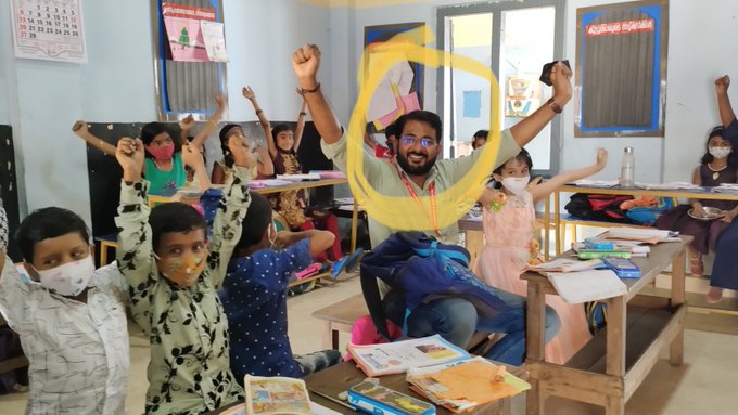 tanya_aggarwal1's tweet photo. More than 1700 people have signed our petition to #MakeMasksOptional and #UnmaskOurKids.
If you think kids shouldn't be forced to mask continuously for 6-8 hrs daily, then SIGN NOW and share: https://t.co/hAX4PslTjJ
@ChangeOrg_India @Simrankhara1 https://t.co/BNW5guwSTs