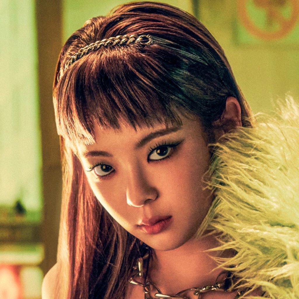 FPFVakKVEAMmV9F?format=jpg&name=medium