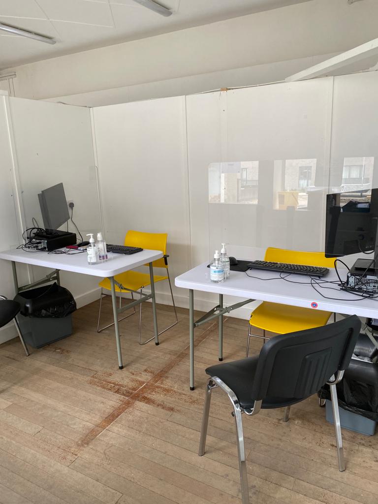 hackneyvaxpack's tweet image. The marquee may have gone but John Scott Vaccination Centre is once again open for business 💉.
The truly fabulous #hackneyvaxpack volunteers and hugely experienced @NHS_CityHackney team are back and ready to welcome you ☺️🙏
@hackneywick @HWHackney