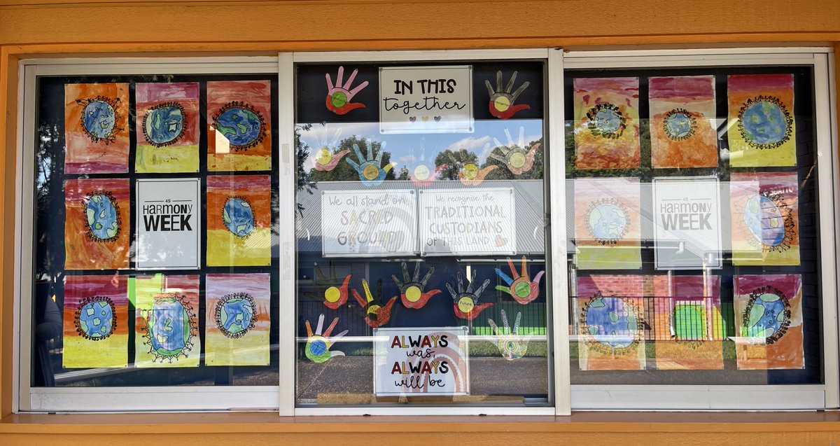 missmaddysspace's tweet photo. celebrated harmony week last week! it was really rewarding to celebrate cultures and community with my students! can wait for more special days like this through the year🌟🌟 #acuedu_p https://t.co/0zBHahjh2k