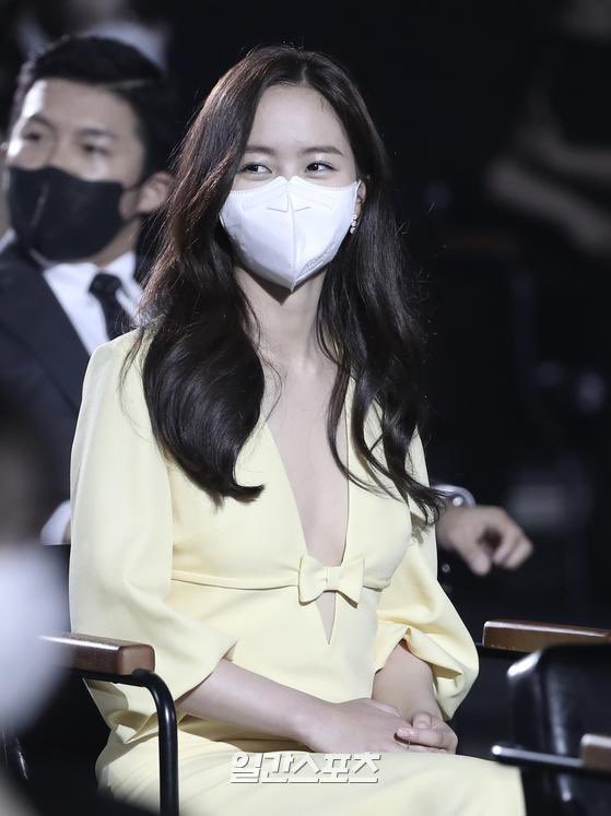 2013 백상 시상자
2016 백상 시상자
2021 백상 여자 최우수 연기상 후보

#김소현