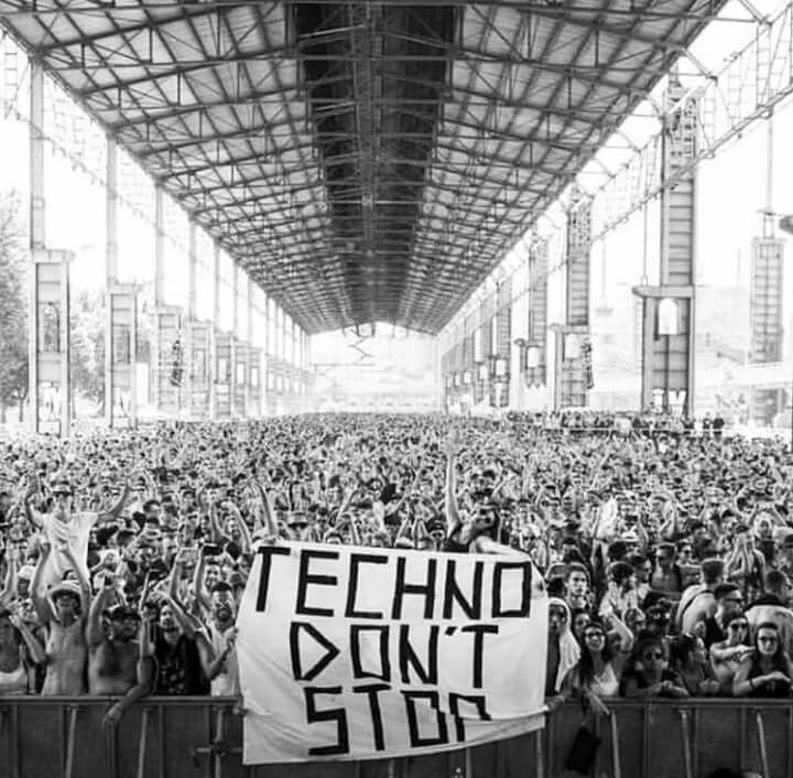 Adam73836599's tweet photo. #technomusic https://t.co/RnicO6BwWL