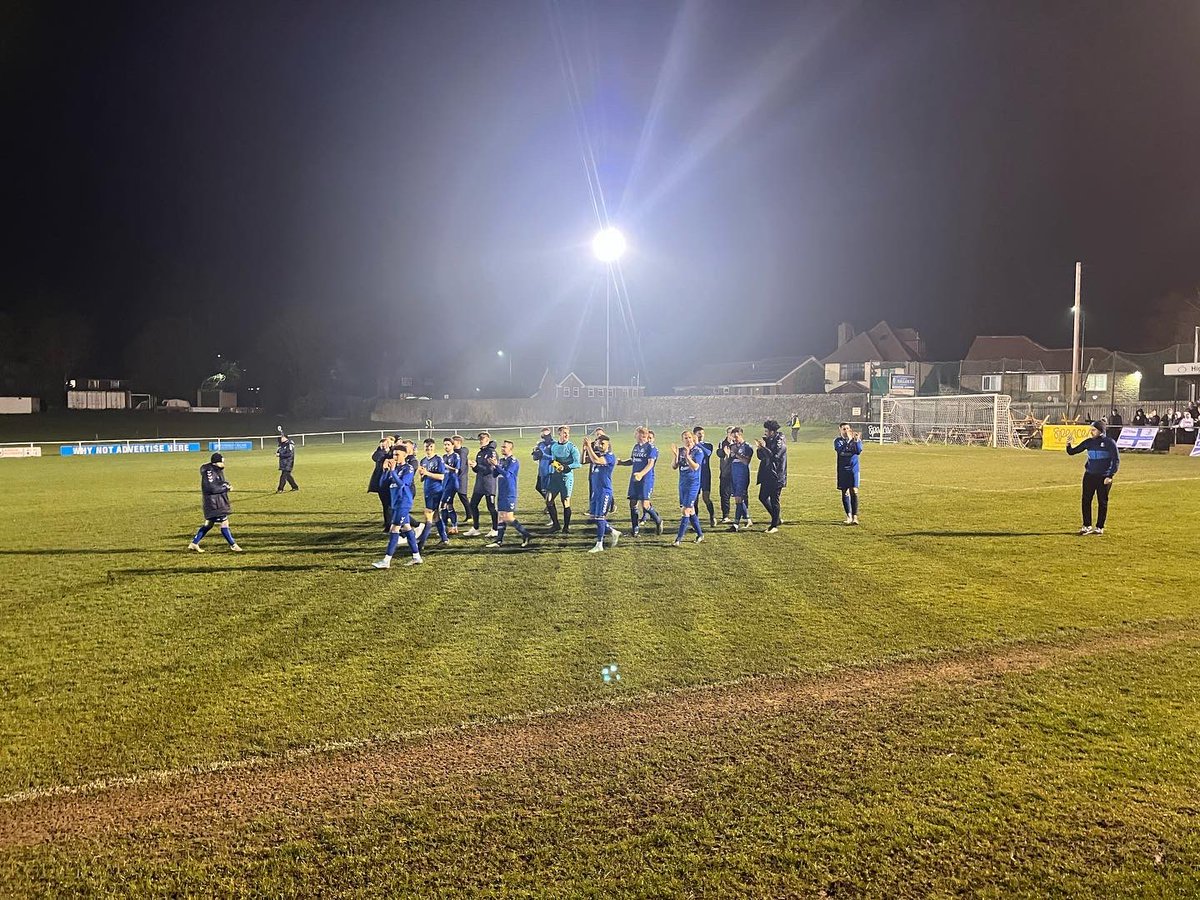 Crosthwaite tweet media