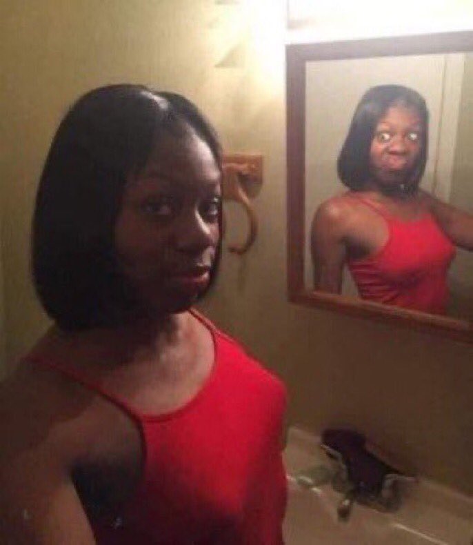 wandaslizzie's tweet image. LITERALLY MARC AND STEVEN IN EPISODE 1 #MoonKnight