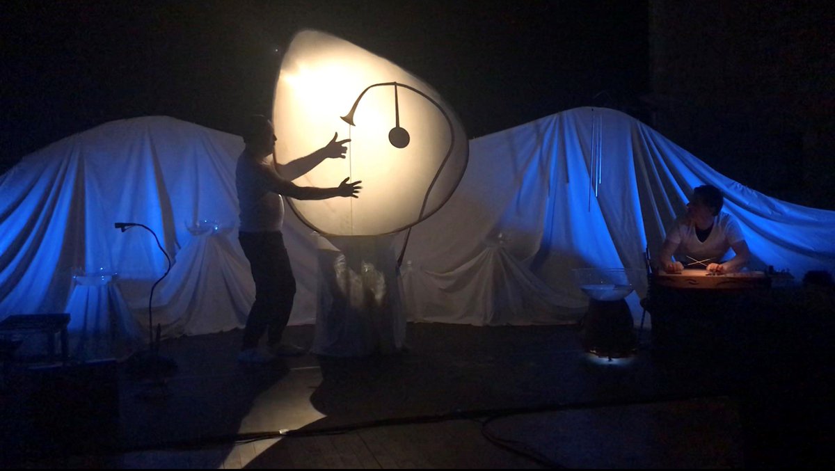 MELI_MOME's tweet photo. Festival Méli’môme
Ce mercredi 30 mars, 5 spectacles au programme dont : 

« Glouglou ou le chant de l’eau », Compagnie Tafftas - Création 
Spectacle musical, à partir de 2 ans. 
 à 11h et 17h à Saint Brice Courcelles https://t.co/GzwefKVRFg