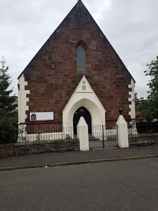 randompubbot's tweet image. The Old Vale Bar; 305 Main St, Alexandria G83 0AJ, UK google.com/maps/place/?q=…