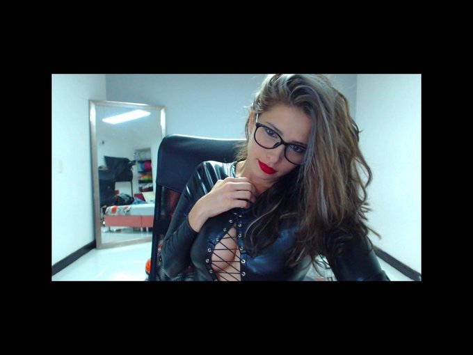 I'm online right now on SkyPrivate - pay-per-minute system for Skype live shows. Call me right now in