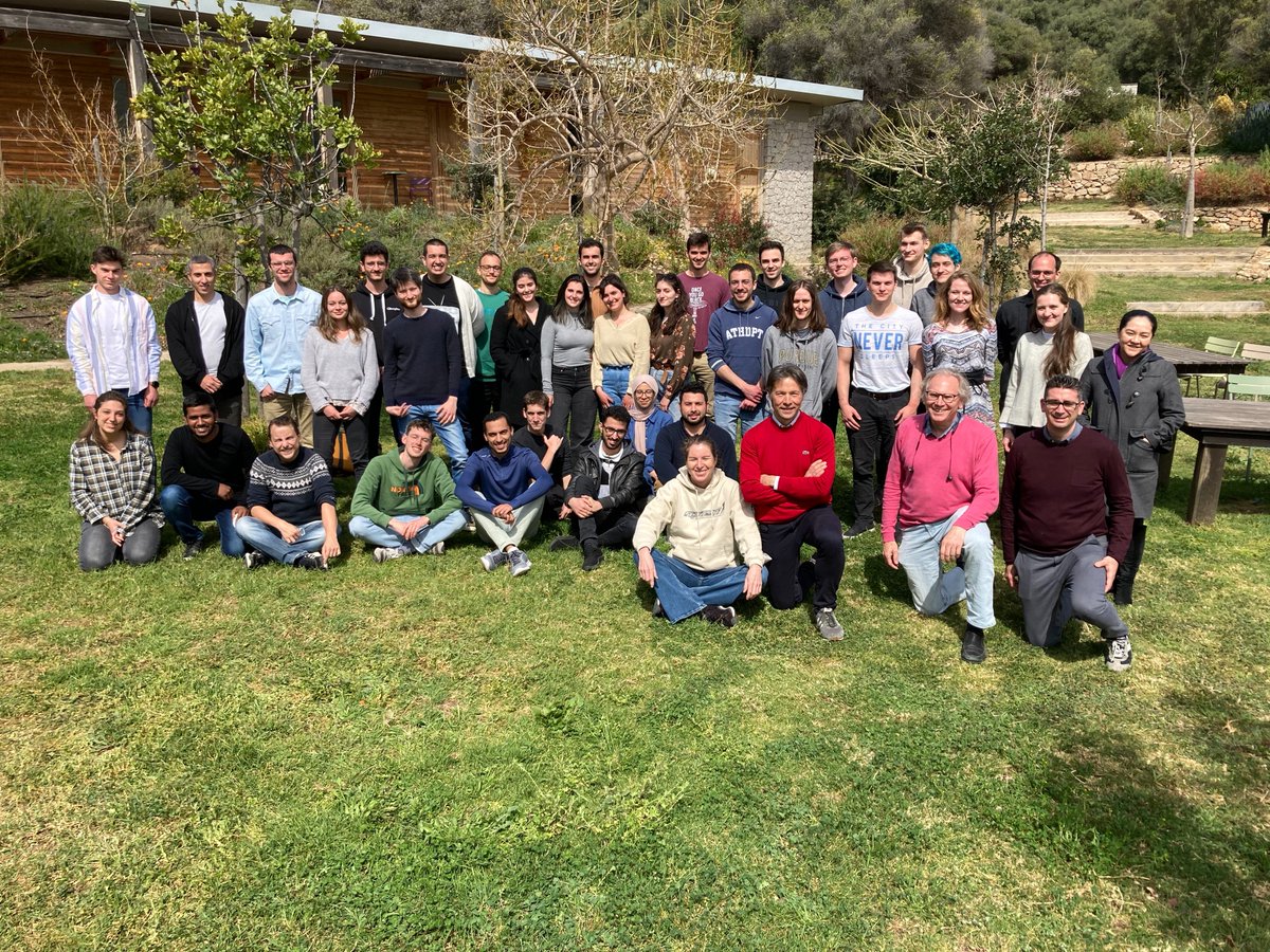 imapp_in's tweet photo. ⛵️ IMAPP students attend the International School on High Energy Physics at the IESC institute of Cargese, Corsica (France).
#imapp #particlephysics #cern #unibo #tudo #uca #physics https://t.co/YsBlMpCzP5
