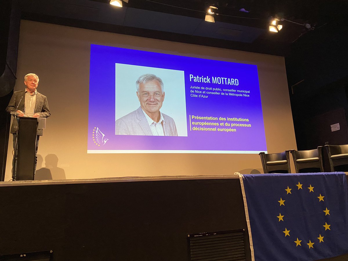 JuliePERAIN's tweet photo. Très heureuse d’avoir pu présenter les enjeux de la politique migratoire et d’asile européenne au #CIV de @ValbonneSA devant des collégiens et lycéens.

Ces jeunes participeront en novembre 2022 à une simulation du Parlement européen à Nice 🌟

Le citoyenneté 🇪🇺 est en action ! https://t.co/9TWpWy6rRq