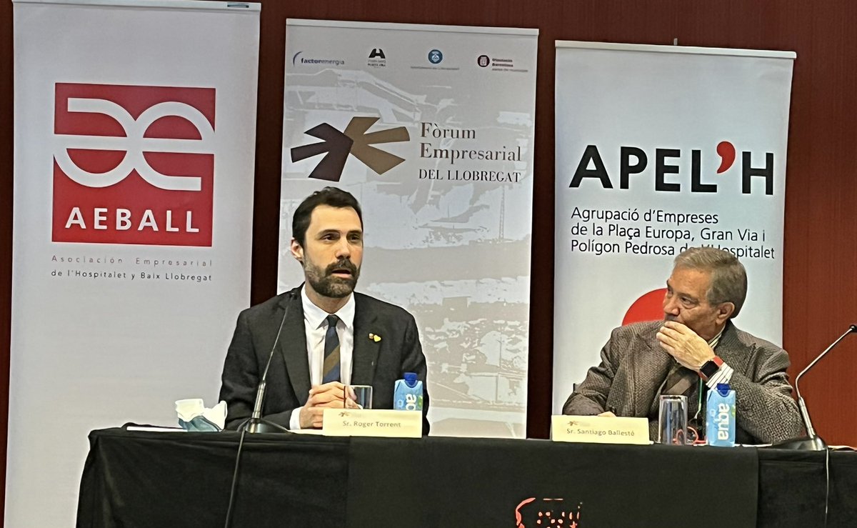 FEmLlobregat's tweet photo. Segons @rogertorrent, Conseller d’Empresa i Treball de la @gencat, s’ha d’apostar per la formació professional. “Les empreses necessiten professionals ben formats”
#FEmTorrent #FEmForum #FEmLlobregat https://t.co/JTQG3eqqFr