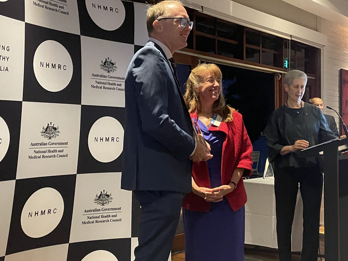 Proud to be awarded the @ProfPCDoherty award @ceo_nhmrc at @nhmrc Research Excellence awards, highest ranked emerging leadership grantee. Special thanks to my wife, & colleagues, patients & hospitals I’ve worked with.  I’m a  #nurse aiming to prevent infections
#nhmrcawards