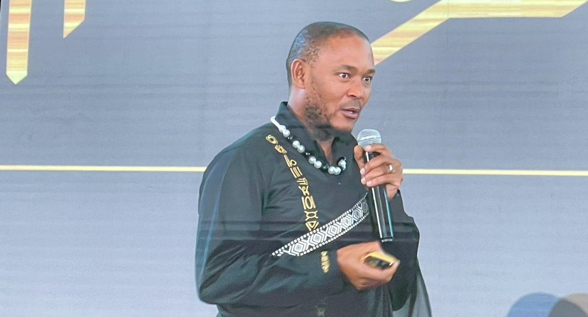 Traditionally well dressed <a href="/CharlesMolapisi/">Charles Molapisi</a> addressing #TheGathering strongly how we are dominating xtramile, case of MTN SA @ #MTNSEAConference <a href="/MTNRwanda/">MTN Rwanda</a> <a href="/MTNGroup/">MTN Group</a>