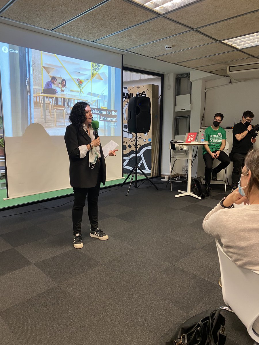 teamlabs's tweet photo. #OxfamIntermónHack 🚀 hoy en nuestro lab de Barcelona acogemos a @OxfamIntermon para un #hackathon para desarrollar nuevas ideas e innovar la captación de donantes 💫 @SngularTeamlabs @uxerschool https://t.co/SVykWrNcWp