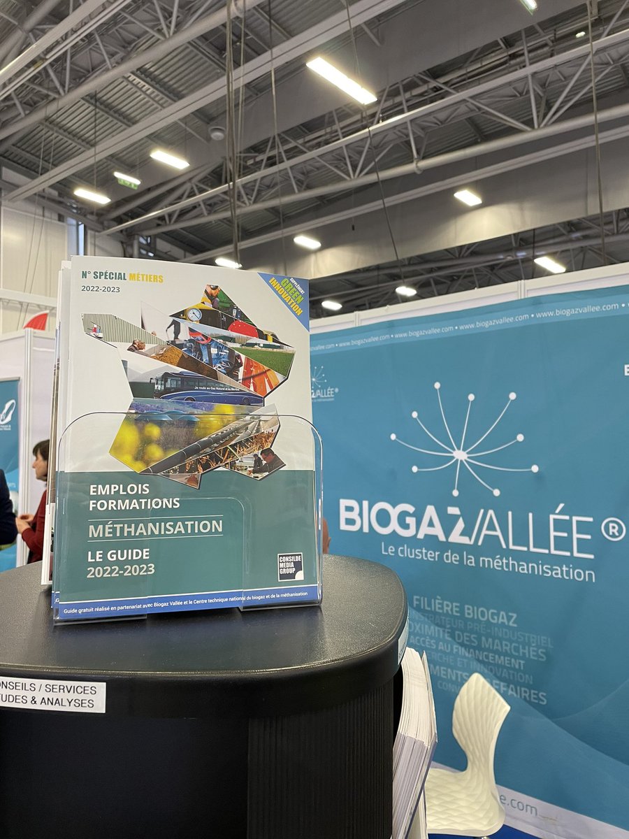 BiogazVallee's tweet photo. En direct de @bio360expo venez découvrir le nouveau Guide #Emploi #Formation #Méthanisation sur le stand @BiogazVallee C36 et rencontrer les membres de @BiogazVallee présents sur l’espace formation ! @CarineDL24 EPLEFPA du Périgord, EPL AGRO de la Meuse, Agri Campus Laval #biogaz https://t.co/7icputuKCy