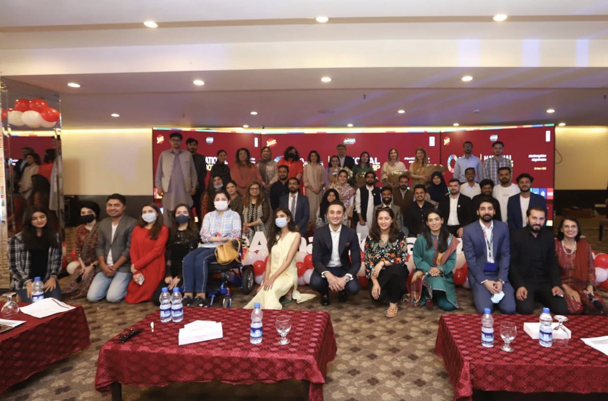 UNDP_Pakistan's tweet photo. Who will be the winner of our #NationalBootcamp?!
Our top 10 finalists are now working on their final pitches! They will be presenting their business models to a panel of industry experts. Stay tuned!
#DigitalPakistan
@jazzpk @solforgpk https://t.co/B020tj20LG
