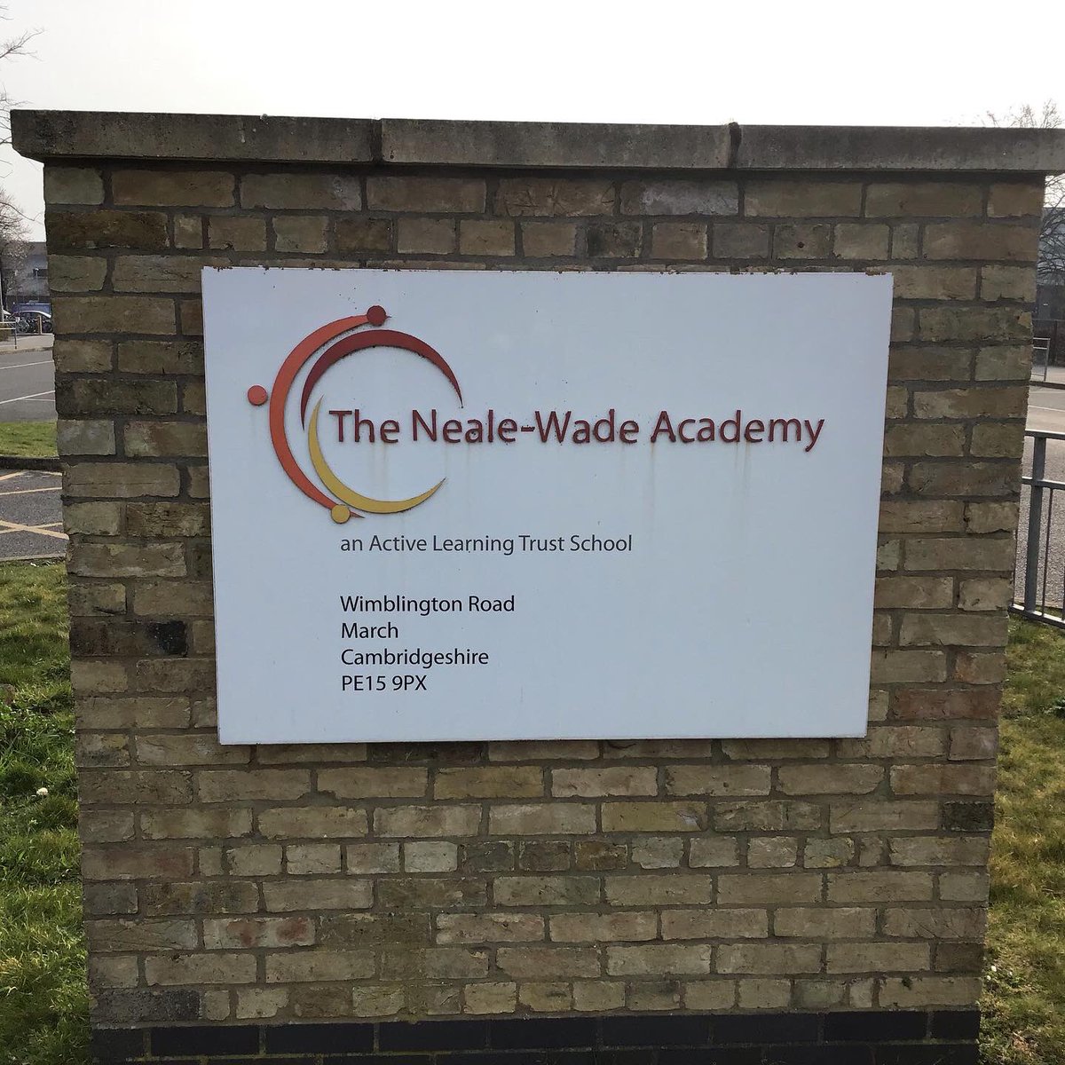 EmeaRAF's tweet photo. The team have arrived @NealeWade for their Careers Fair. Find your role &amp; the many opportunities within the RAF ✈️🚁🌍💯

#noordinaryjob
#raf
#rafreserves
#apprenticeship 
#nextgen https://t.co/kpsIgF8G7r