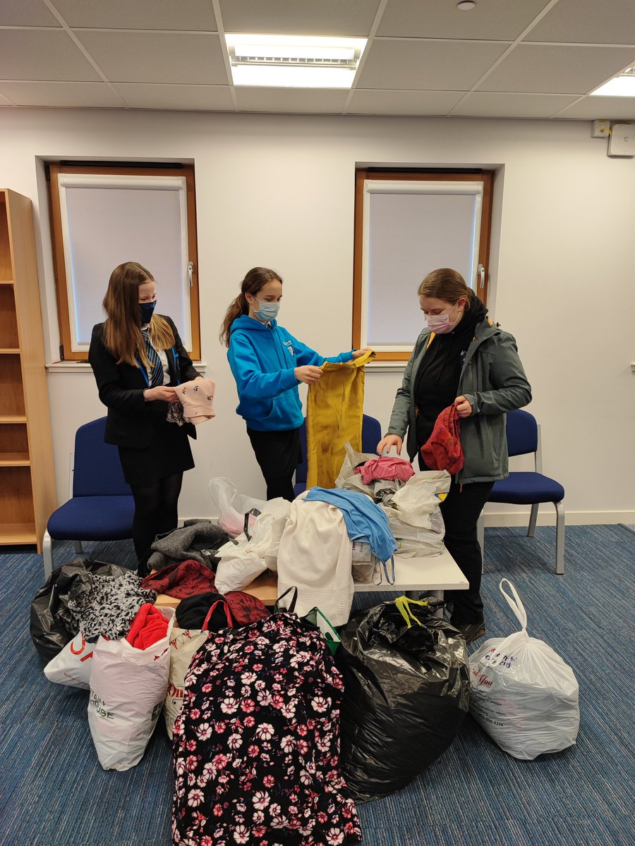 BMillerPKC's tweet photo. Our Eco group organising all the clothes for @CashForKidsTay wear, share, care campaign! Thank you to everyone who donated clothes ♻️ #reusereducerecycle @BlairgowrieHS https://t.co/UWznkcK6m8