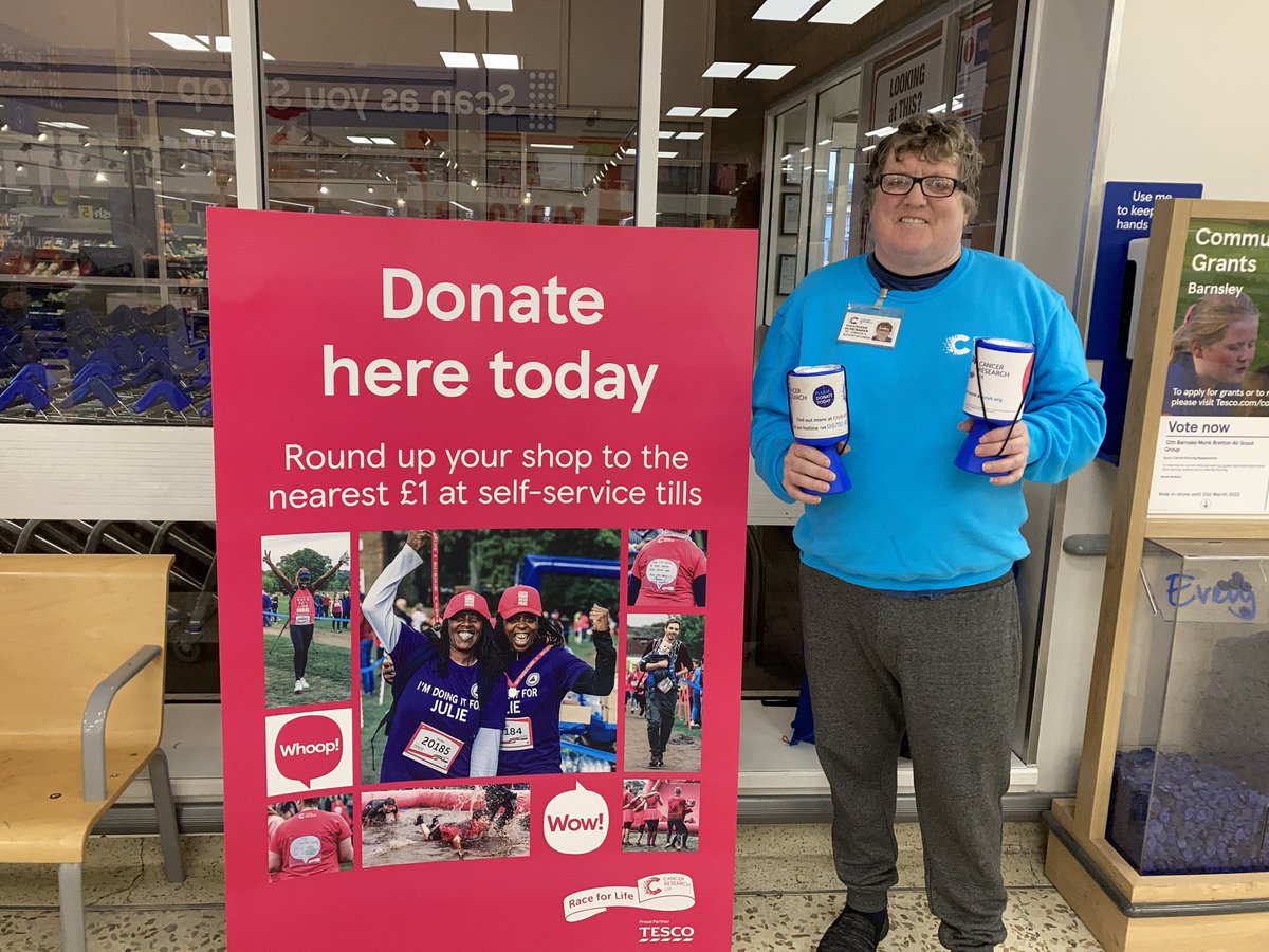 Tesco turns pink for Cancer Research this week and It’s a privilege to welcome local volunteer Kenny into store, he’s raised thousands for charity over many years and will be in store over the next three days.💖💖 <a href="/CR_UK/">Cancer Research UK</a>