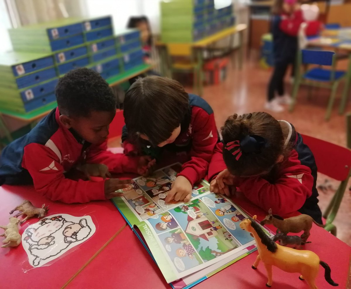 CoamiAlfaro's tweet photo. En el Coami Alfaro la clase de 1º Infantil se ha convertido en una granja... han empezado los proyectos!!!! 
#somoscoami #coamialfaro #alfaro https://t.co/kIeVAfBkfT