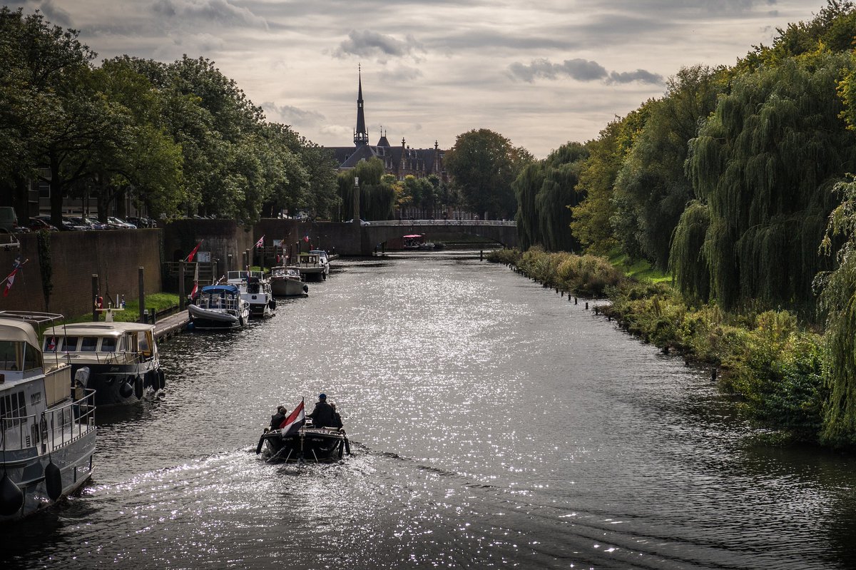 Bedrijvenkring Altena bestaat dit jaar 24 jaar! 🍾

Om dit te vieren zijn alle leden op donderdag 21 april van harte uitgenodigd voor een culinair en smaakvol event in Den Bosch. 

Dit met ons meevieren? Kijk op de website en meld u aan!