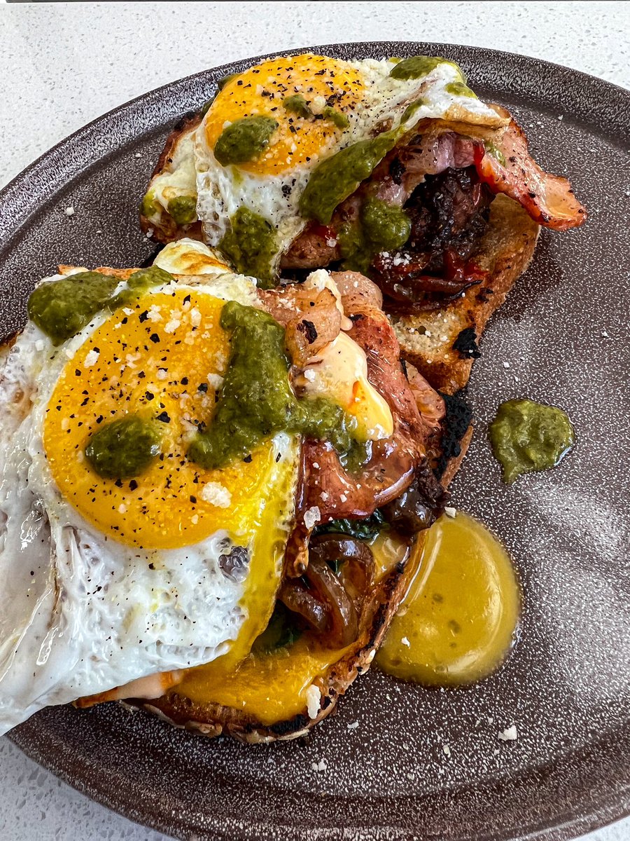 Chef_Kelly__'s tweet photo. Ox liver breakfast stack. Open sandwiches are my love language. Any chance I get to whip one up for my loved ones and/or clients, I’m on it.
#MostImportantMealOfTheDay
#BreakfastStack
#ChefLife
#ChefKelly https://t.co/rBBJyxYirY