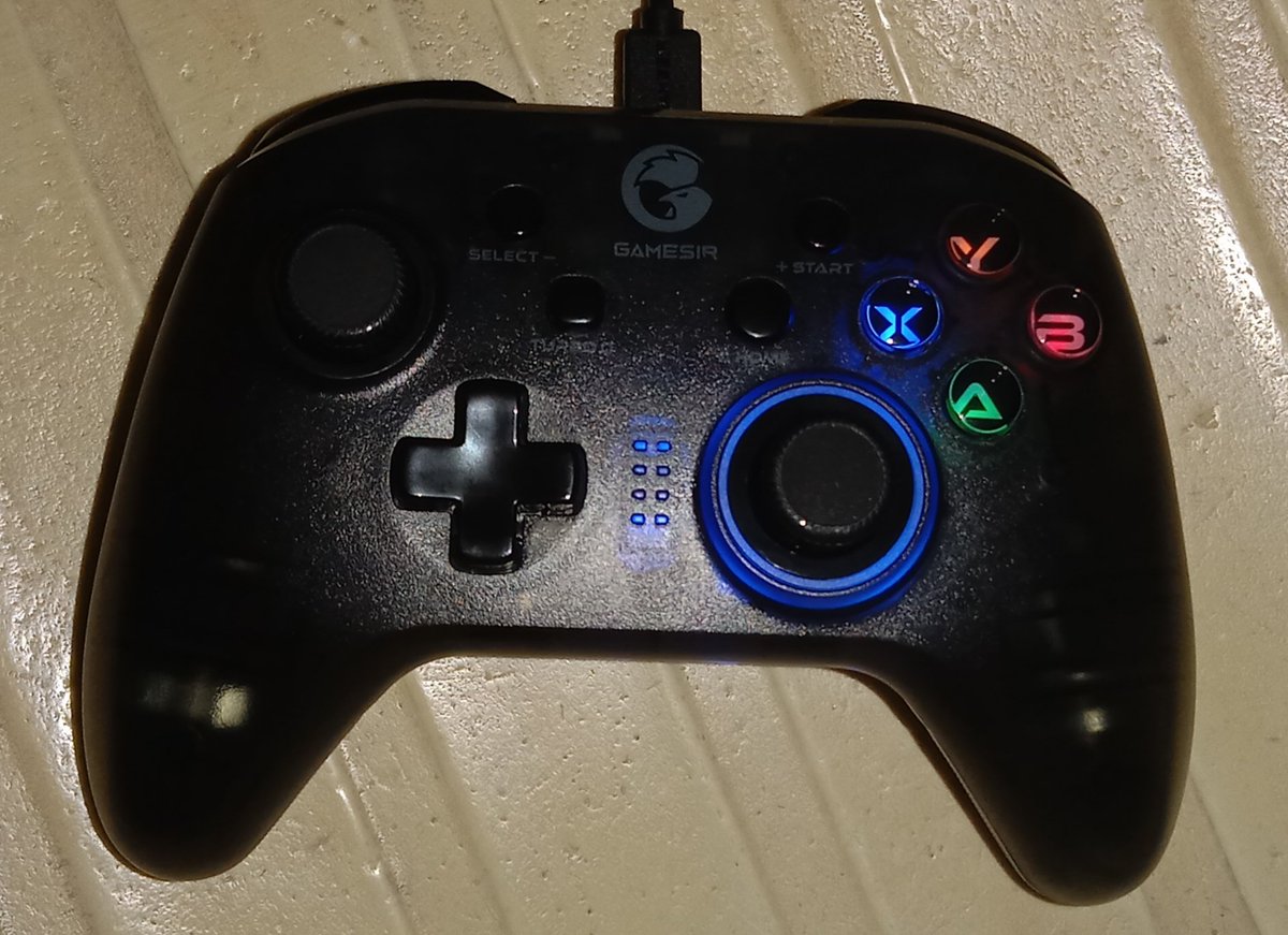 Whoo whee!!! Thank you!

#NewController #Gaming #RetroGaming #VeryHappy

Too bad it isn't optimum for an MGS3 experience, but I'll take it. :) I tested it, and it works very well with #GranTurismo4!!! https://t.co/rK4gLqQQGI