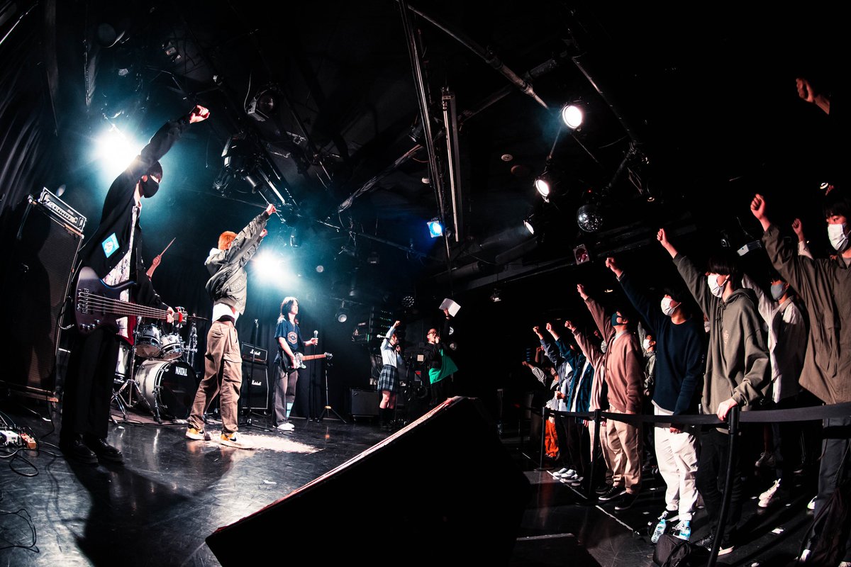schoolsout_jp's tweet photo. SCHOOL'S OUT 2021 EXHIBITION LIVEのかっこいい写真がたくさん届いたのだ、改めて1バンドずつ写真で振り返っていきましょうかね！！

1バンド目
メタルしたい。(@METARUSITAI)

photo by @masaty_x 

#スクールズアウト https://t.co/XLTaKulnnZ