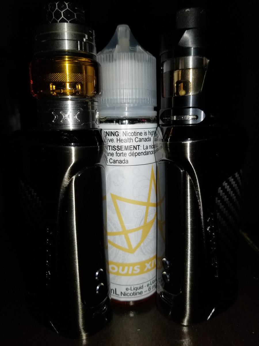 Pierce807's tweet photo. Horrible picture, but these are my #Kroma217 mods from @Innokintech and my new favorite juice from @sovereignejuice 🔥🔥Louis XIV
Innokin sent me a Kroma 217 and I loved it so much, I got myself another one with the #ZenithII Tank! https://t.co/8UQ8Z4tx9y