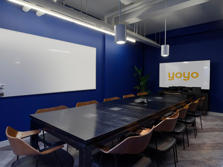 invis_group's tweet photo. Sometimes a paint brush can be all that’s needed to motivate staff and boost productivity. 

With colour trends evolving to reflect office and home working, read our blog to find out the best office colour for you: https://t.co/hxAy4sPdfD

#office #colours #paint #creativity https://t.co/pFJvSz7s9a