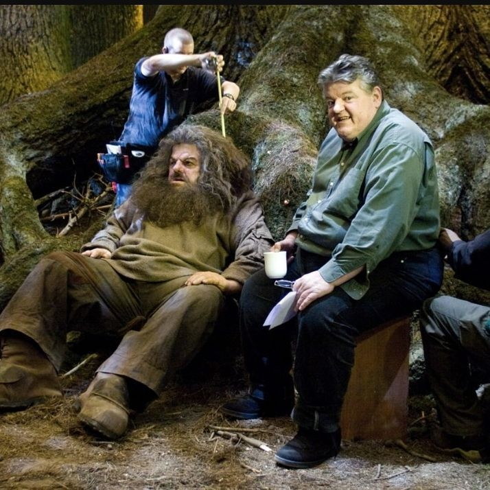 Good morning all and a happy birthday to Robbie Coltrane. 