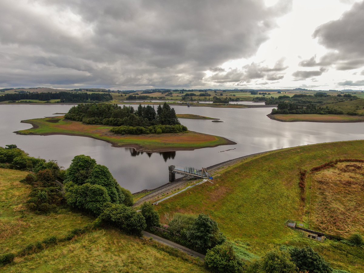 EyeintheskyGla's tweet photo. Scotland’s Water ©📸#Glasgow #Scotland @Scotland #Ayrshire @HistEnvScot  @WhatsOnGlasgow @VisitScotland @Glasgow_Live @PastGlasgow @scottish_water @ScotWaterWest #purescottish @scotent @ScotRail @HelloGlasgowist  @GlasgowWEToday #water #reservoir #system https://t.co/X3cXgEZznY