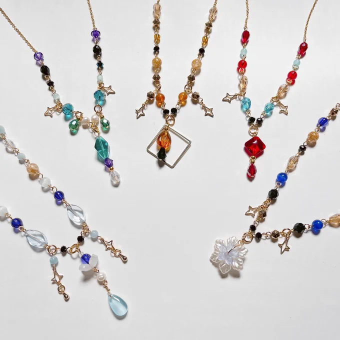 rts appreciated 🥰✨

genshin inspired earrings and necklaces available tonight at 7PM 💫

🛒 https://t.co/hF8z7IljVs
🌸 https://t.co/14qQlA4MWS 
