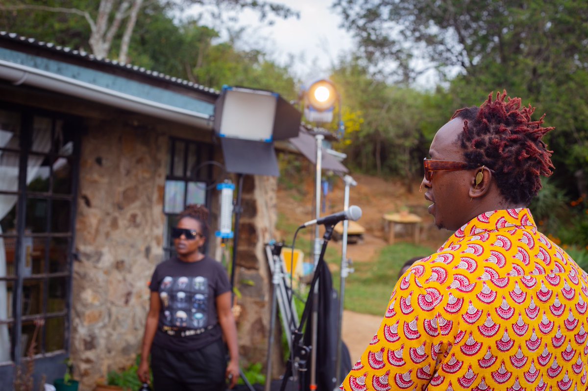 RainRecordsKE's tweet photo. Huge shoutout to everyone who was involved in the great music video #ReggaeNice
Images by @Sherr_16
Styling by @bryan_emry
#CafeLunaFilms https://t.co/hsqTznL3xN