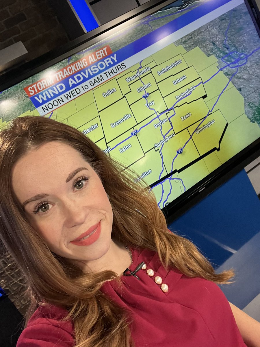 MccallVrydaghs's tweet photo. Gearing up for a warm, but WINDY day. 

Join me on DAYBREAK for an update on how high the winds will get. 
#upwith7 

https://t.co/2CkhWvkc2V https://t.co/DdKauzPhsd