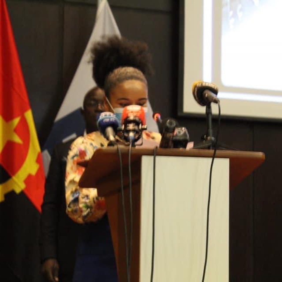 telminha_ps's tweet photo. Foi uma honra fazer parte da apresentação do Balanço da Campanha Nacional de Prevenção e Combate à Violência contra Criança em Angola. 
Agradecer ao Ministério da Acção Social, Família e Promoção da mulher e ao INAC pelo honroso convite e sobretudo a Ministra Faustina de Sousa✨ https://t.co/N2fX3DlZTY