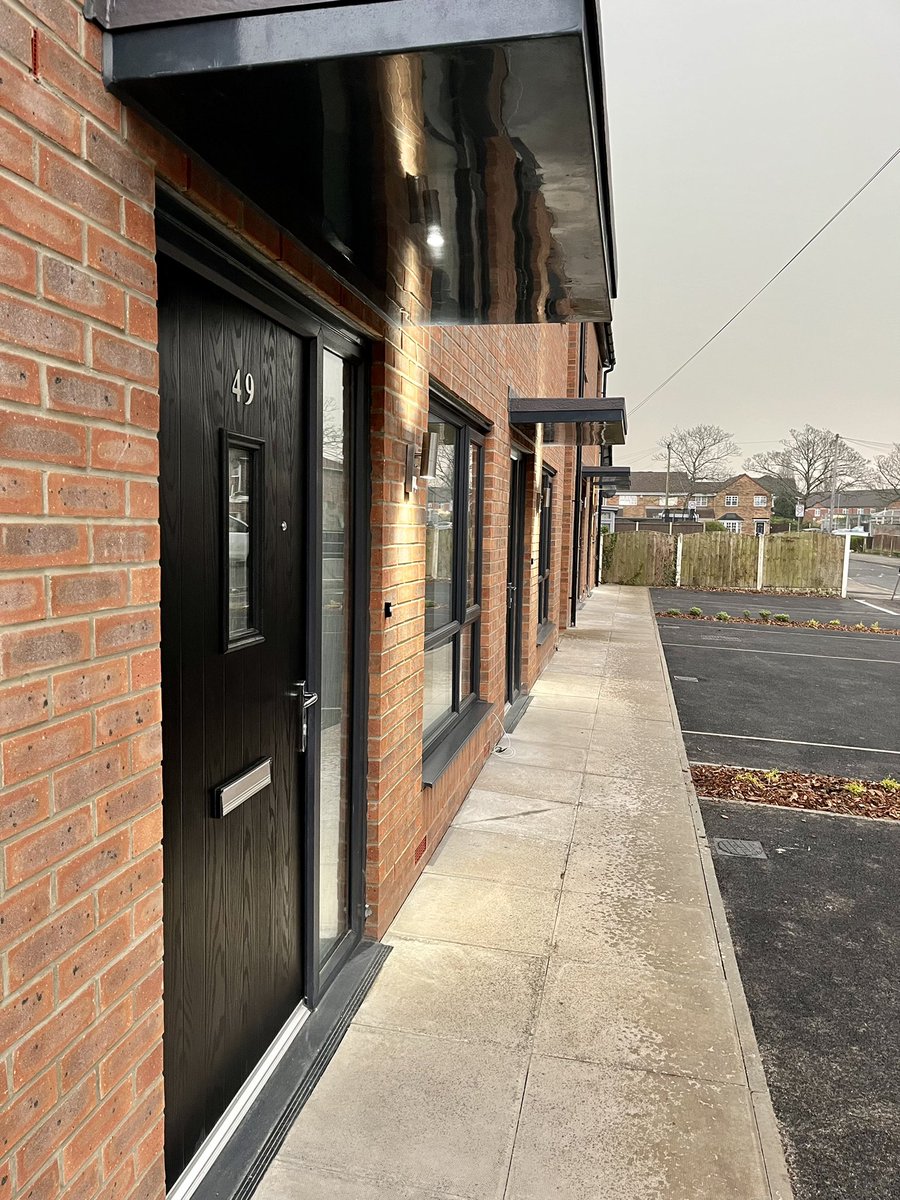 conniesdev's tweet photo. Handover day at Denford Road, Liverpool! Residents will be moving in this afternoon. https://t.co/LZA6cBSZ5x