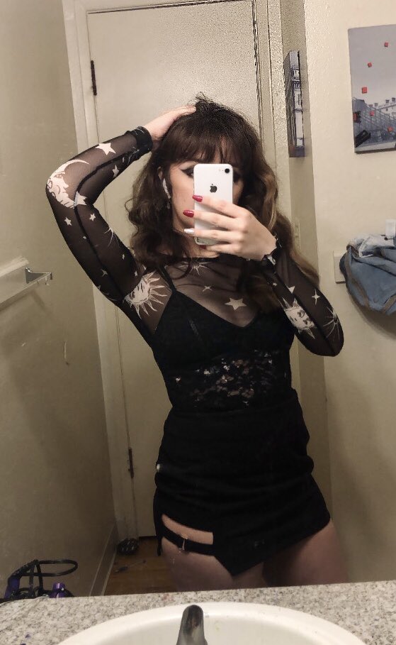 JazzBalz's tweet photo. I'ma have my cake and fucking eat you too https://t.co/iNXzpougWD