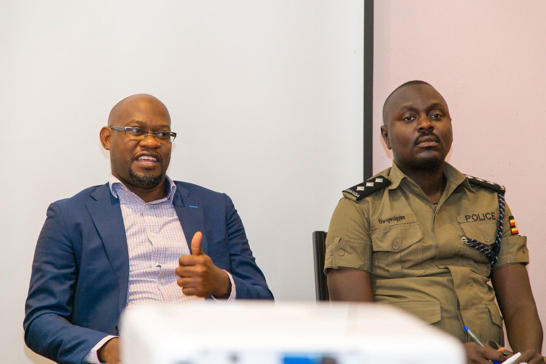Cepil_Africa's tweet photo. Mr. Kagwa Meddie @UCC_Official, it’s very hard to tell who a journalists is, a blogger or social media influencer and because of this we have a lot of false news and this is a challenge for us as UCC to address through regulation. 

#MediaGuidelinesUg @DianaAngwech @LOwoyesigire https://t.co/S0W2xMa4Jn