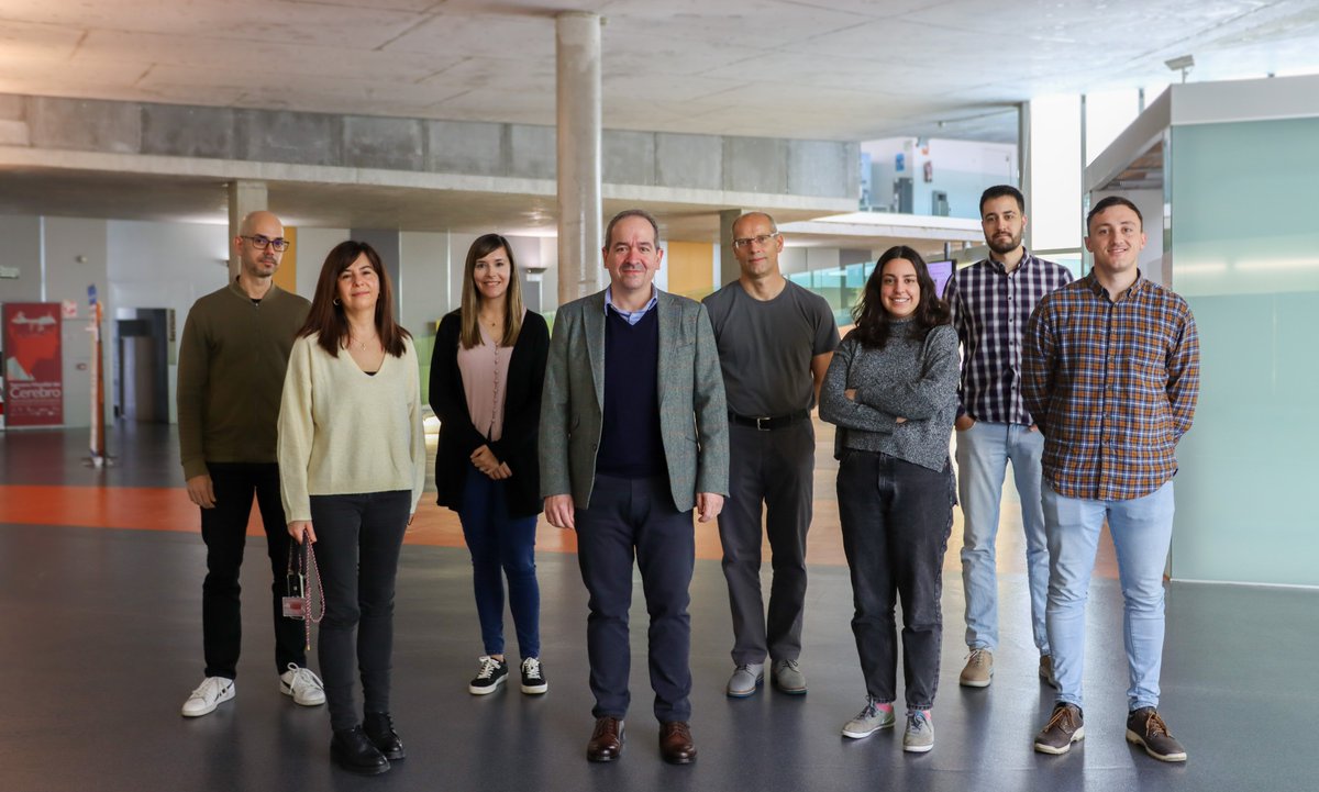 Incyl_Usal's tweet photo. 🔊En el @Incyl_Usal de la @usal no podemos estar más orgullosos de la Unidad de Evaluación Acústica-Auditiva #UNEVA, unidad pionera e imprescindible en Castilla y León para la investigación en audición. 🦻👂
Esta unidad se integra en el programa #INFRARED de @JCyLUniversidad https://t.co/MSWUtkOUCK