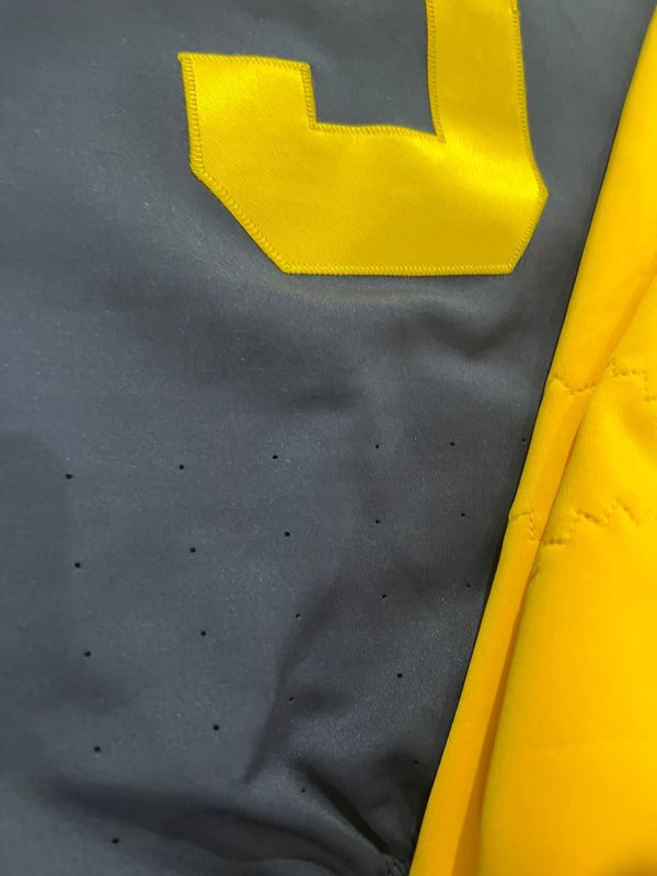 Carl White tweet media